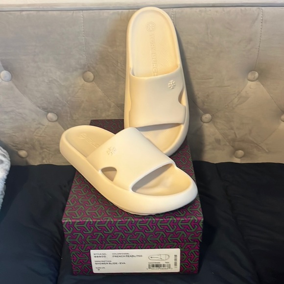Tory Burch Shoes - TORY BURCH Shower Slide- Eva